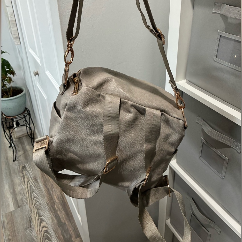 Fawn Design Mini Baby Bag/Backpack - Picture 9 of 11